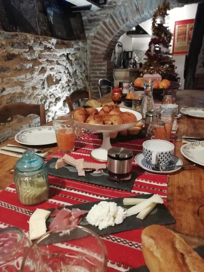 La Lauze Et L'Anguille Bed & Breakfast Gaillac Exterior foto